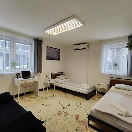 Vibe House Prague Apartment Exterior photo